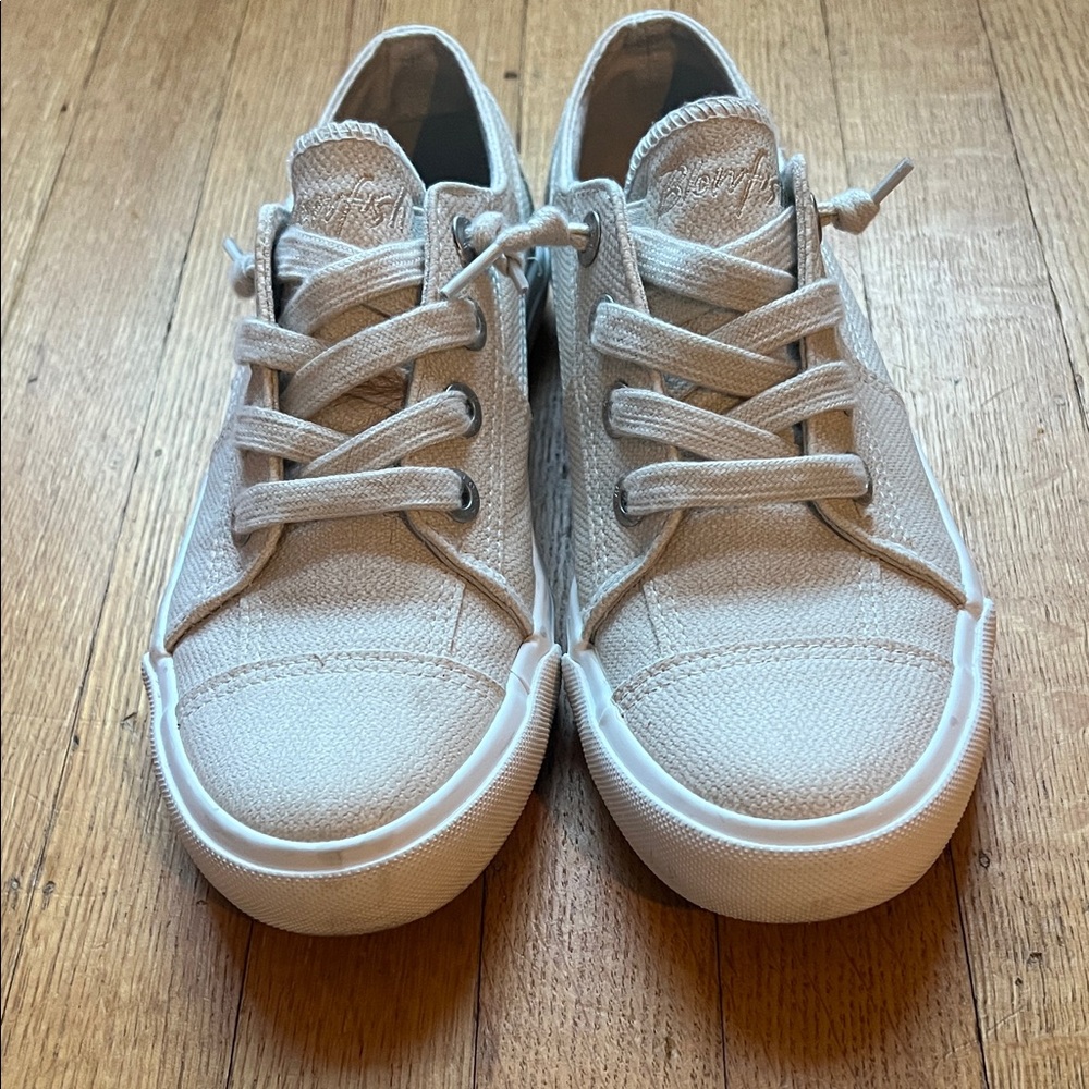 Blowfish Tan Canvas Sneakers